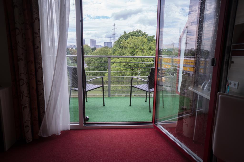 Hotel Roedelheimer Hof - Am Wasserturm Frankfurt am Main ห้อง รูปภาพ